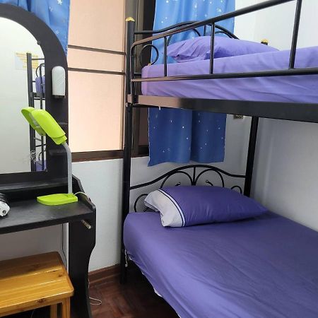 La Maison Verte Hostel Chiang Mai Esterno foto